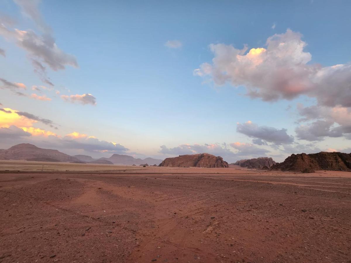 White Desert Camp Вади Рум Екстериор снимка