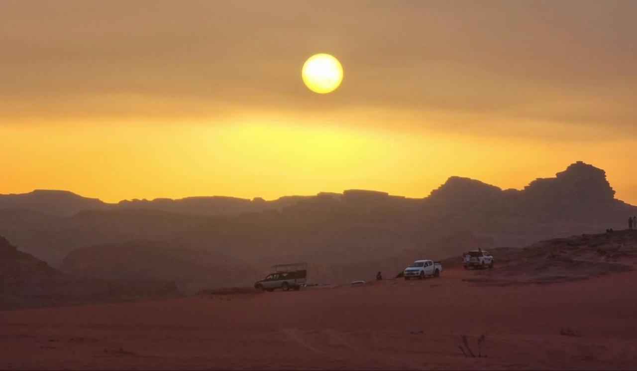 White Desert Camp Вади Рум Екстериор снимка